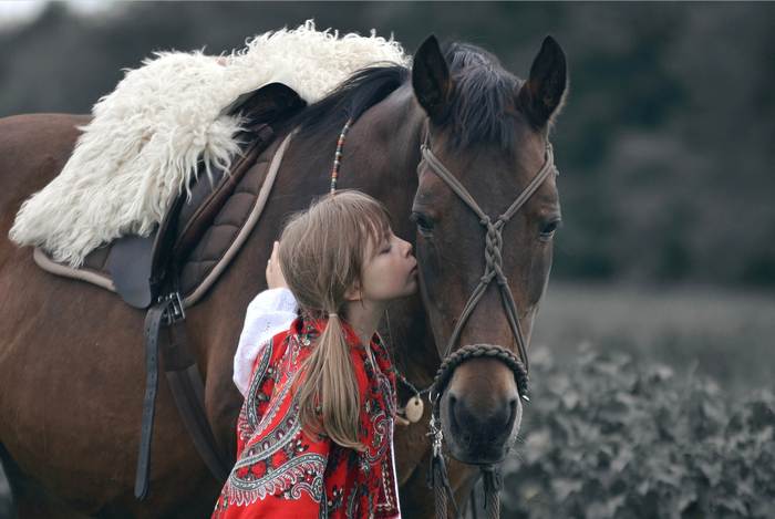 Девушка с лошадью, фото фотография 